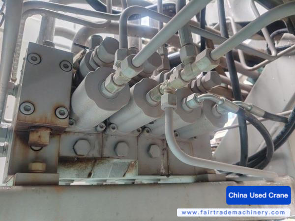 Buy Zoomlion ZTC201V551 Used Crane Buy Zoomlion ZTC201V551 Used Crane